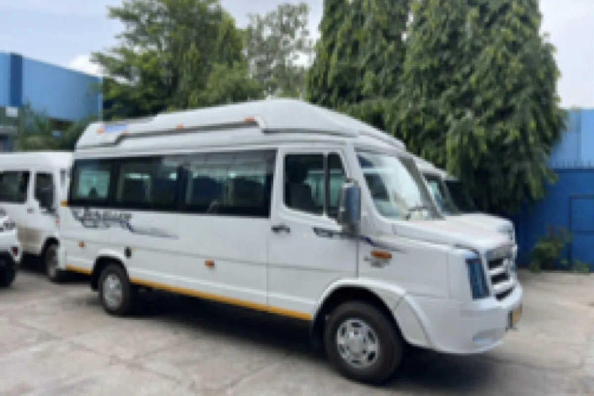 Force Tempo Traveller, one of the vehicles used for private tours from Jaipur